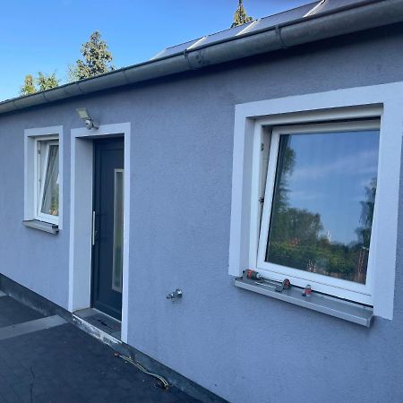 Ferienwohnung Mit Fussbodenheizung Nahe Messe, Gratis Parkplatz Und Abstellplatz E - Bike Hannover Kültér fotó